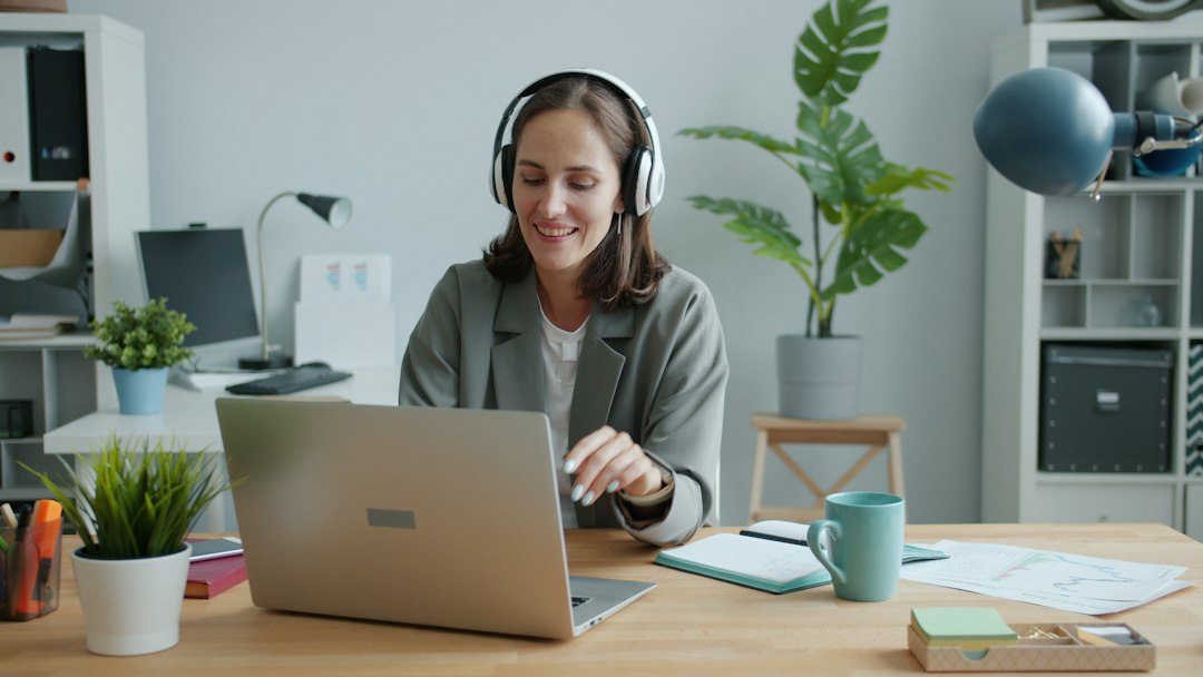 Rehearse Your Talk With AI Narration